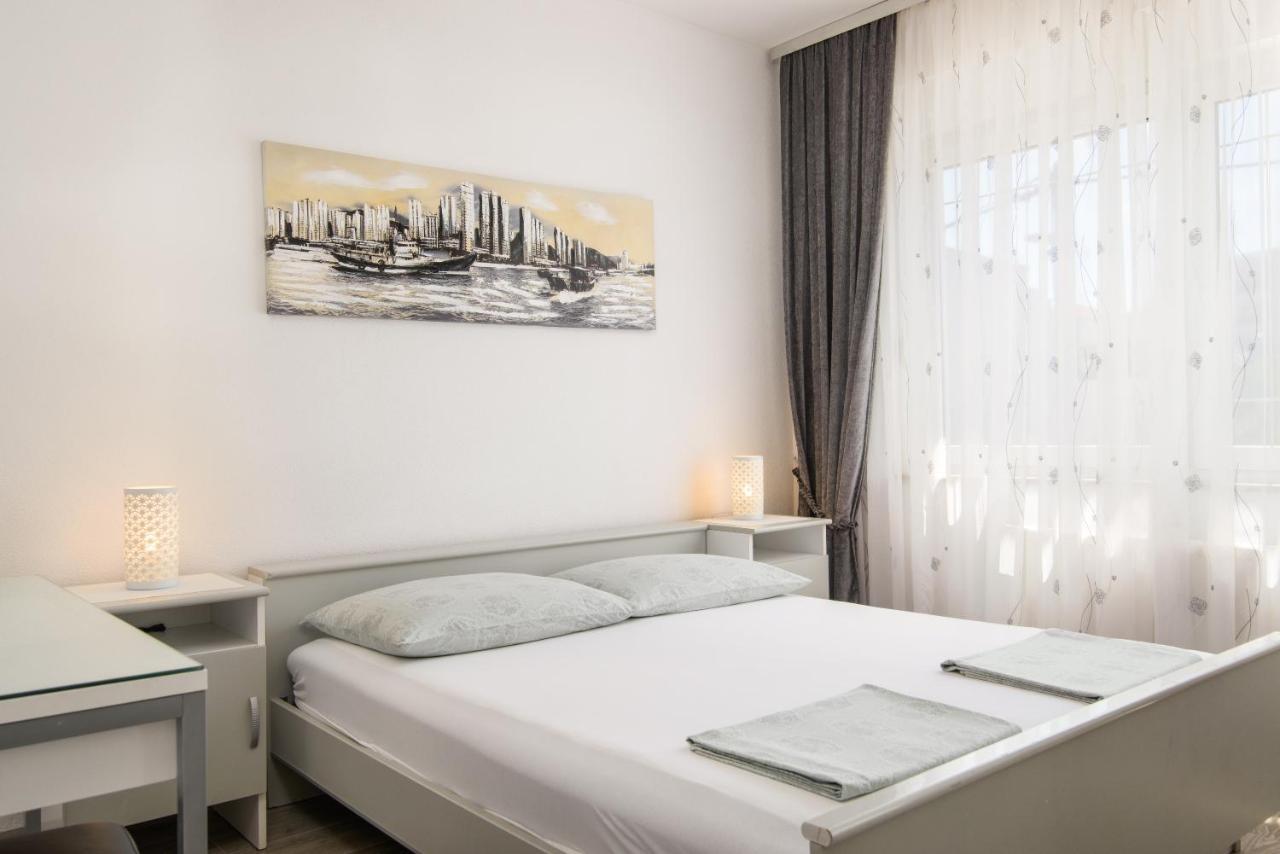 Apartments Tonka โตรกีร์ ภายนอก รูปภาพ